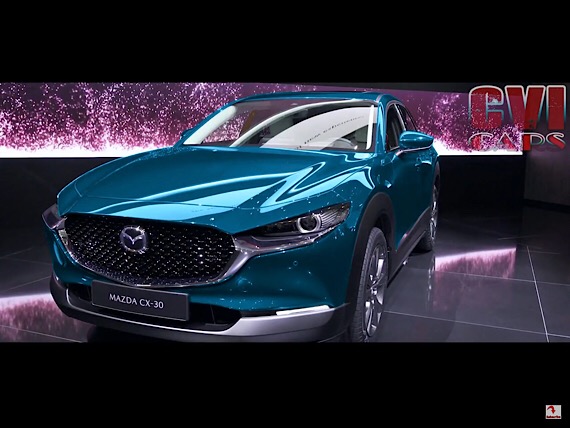 CX-30 mit tollen Farben