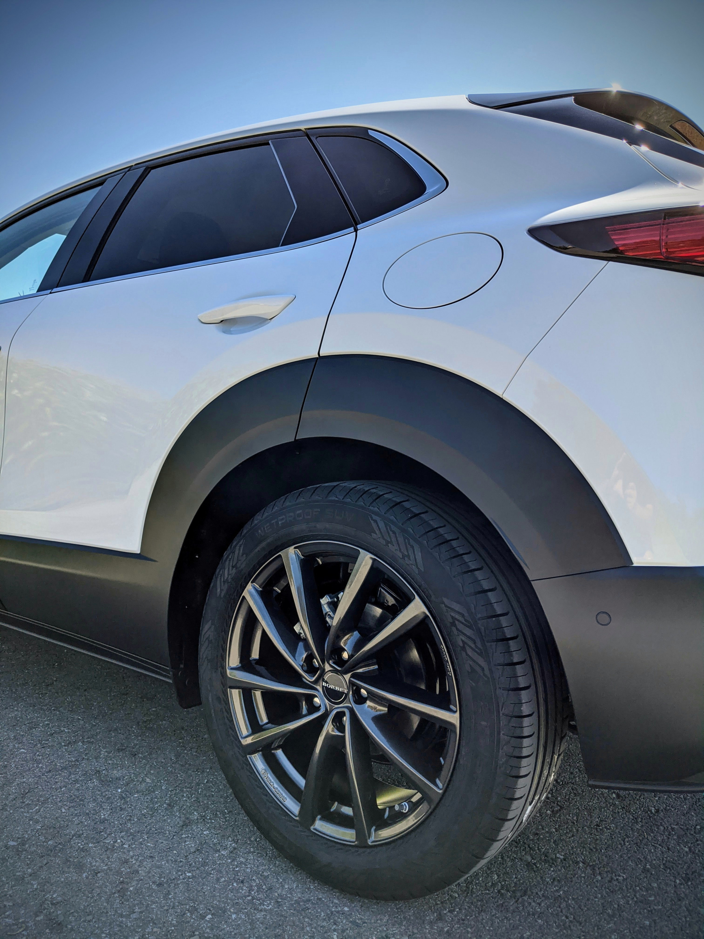 CX-30 Revolution (in der Schweiz) Skyactive-X, 180 mit Borbet V 18"